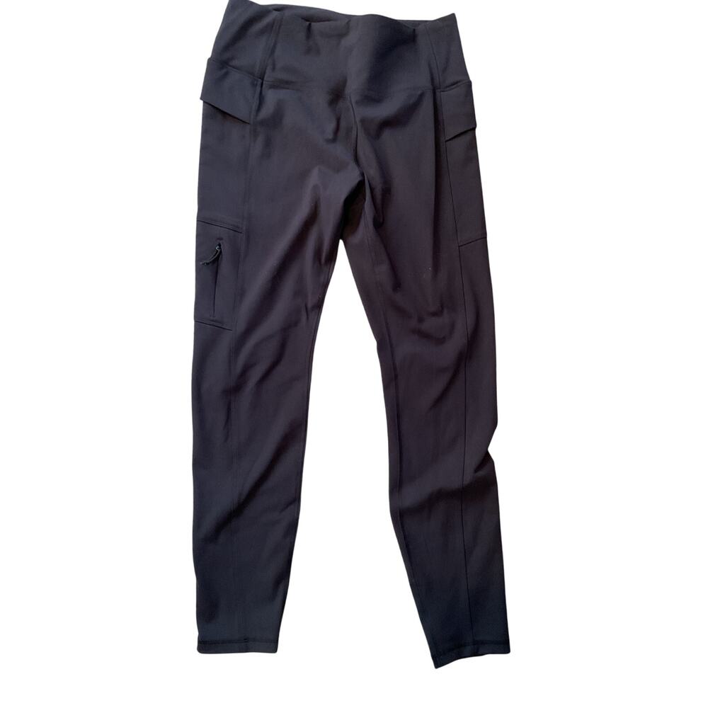 Avalanche Outdoor Supply Company Women's Activewear Black Pant. Size Large